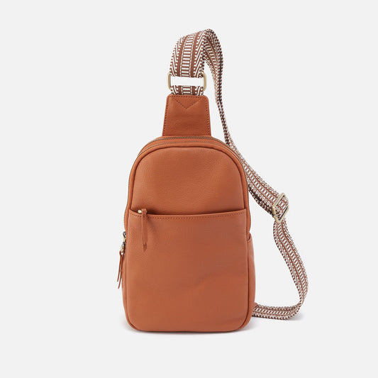 Cass Sling In Pebbled Leather - Butterscotch | HOBO